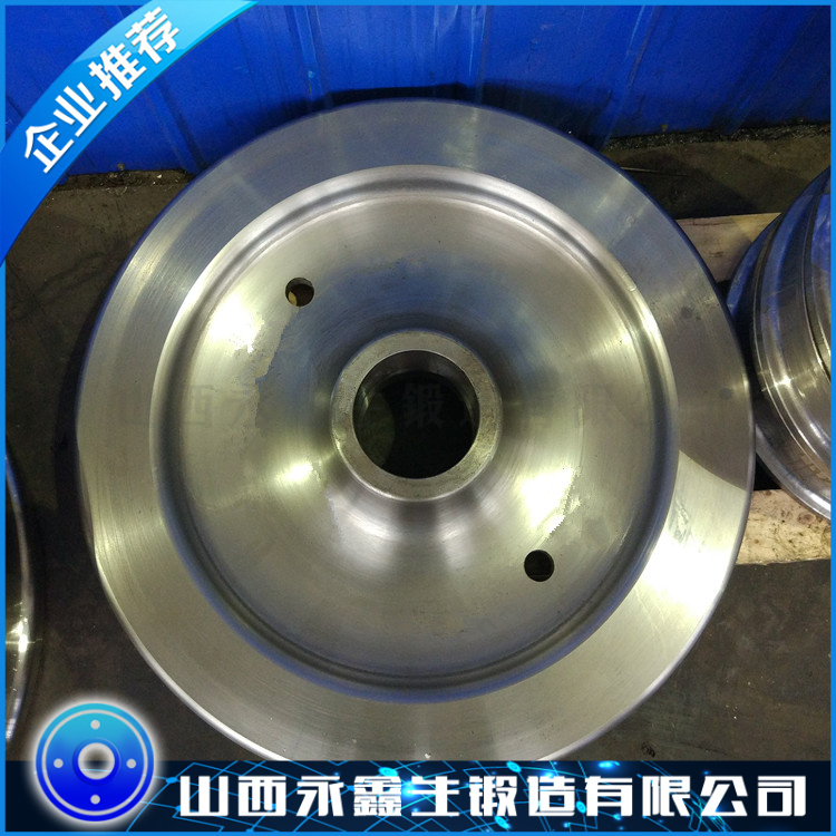 新型环保石灰窑车轮锻件